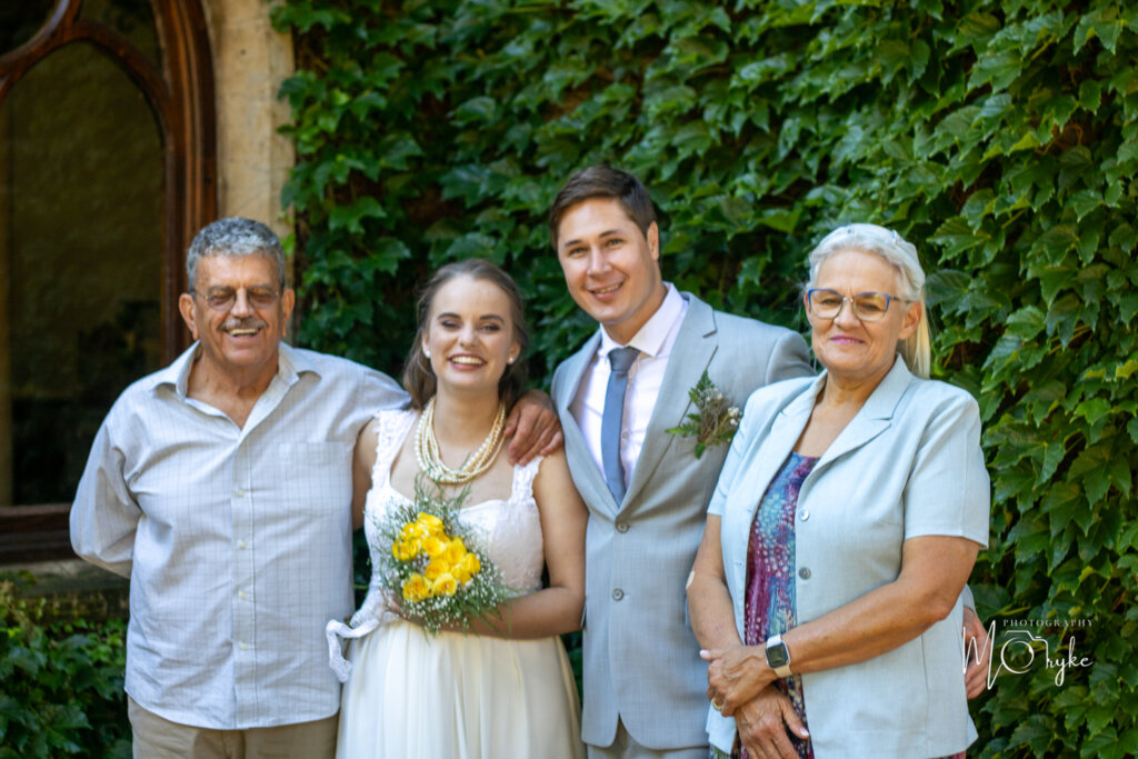 Elopement Photography Potchefstroom - Anderland Wedding Venue 98 Elopement Photography and Entertainment Packages Klerksdorp ()