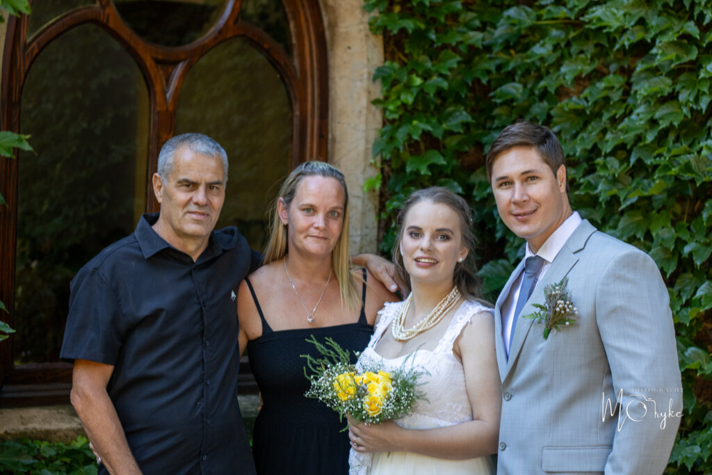 Elopement Photography Potchefstroom - Anderland Wedding Venue 97 Elopement Photography and Entertainment Packages Klerksdorp ()