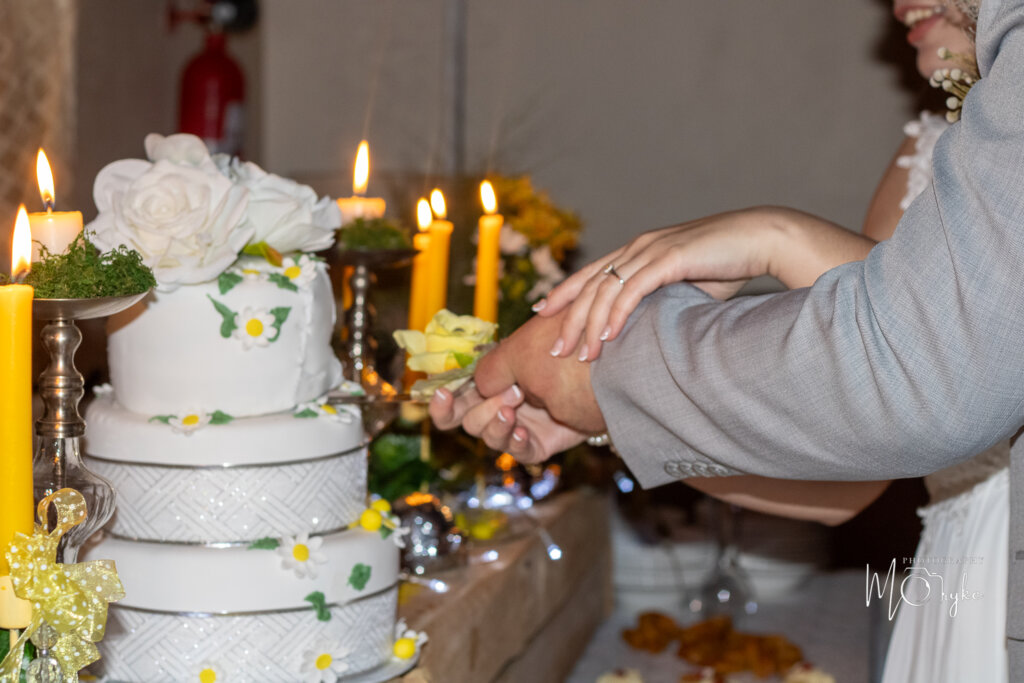 Elopement Photography Potchefstroom - Anderland Wedding Venue 129 Elopement Photography and Entertainment Packages Klerksdorp ()