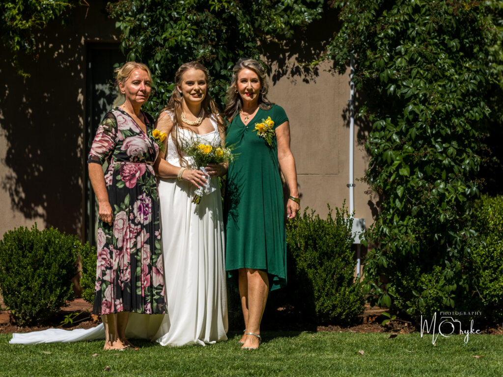 Elopement Photography Potchefstroom - Anderland Wedding Venue 50 Elopement Photography and Entertainment Packages Klerksdorp ()