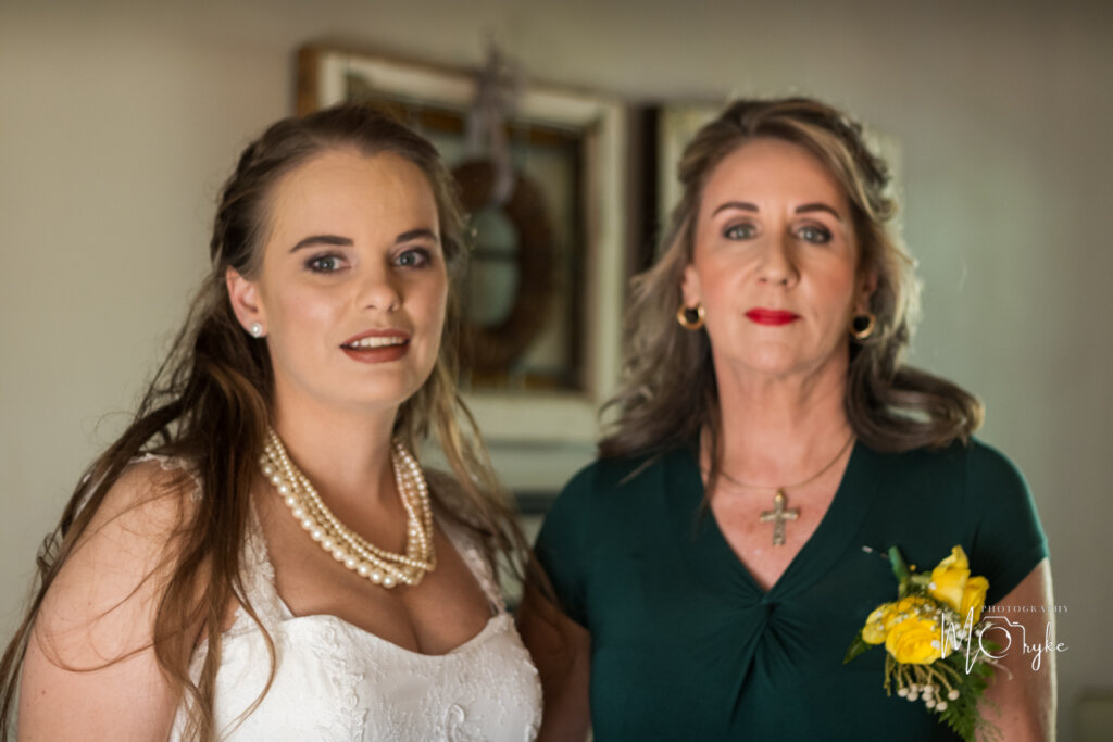 Elopement Photography Potchefstroom - Anderland Wedding Venue 47 Elopement Photography and Entertainment Packages Klerksdorp ()
