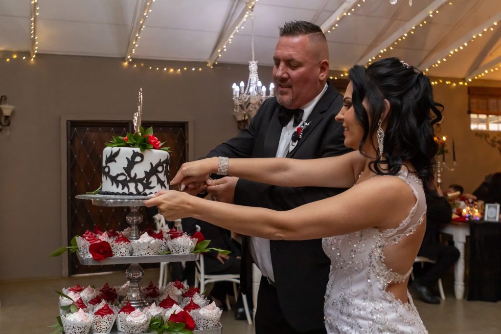 Capturing Riaan and Kathy's Wedding at La Rouge Gasteplaas 10 Riaan & Kathy wedding photography Klerksdorp ()